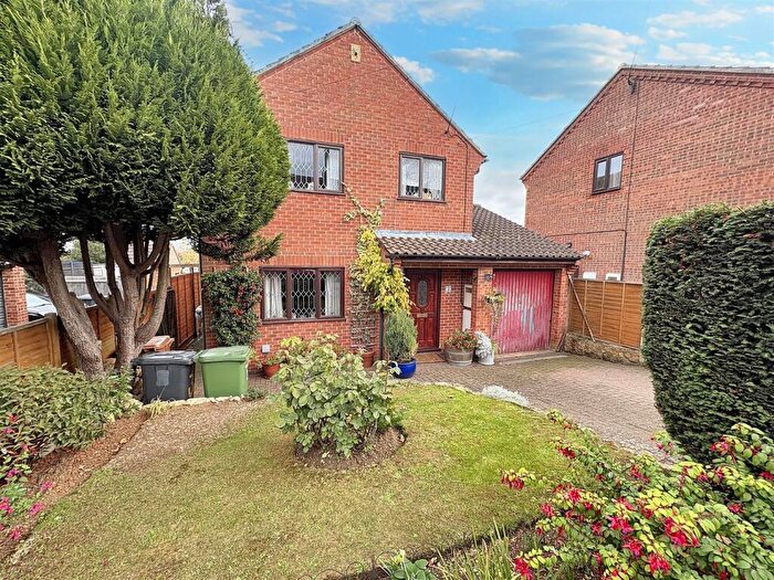 3 Bedroom Detached House For Sale In Thrift Street, Irchester, Wellingborough, NN29