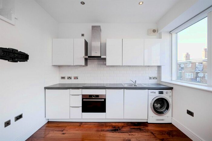 Studio To Rent In Quant Building, - Church Hill, Walthamstow, E17