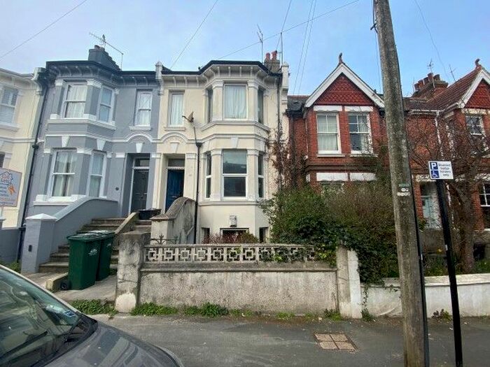 1 Bedroom Flat To Rent In De Montfort Road, Brighton, BN2