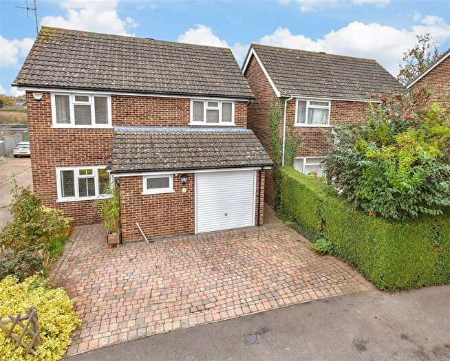 4 Bedroom Detached House For Sale In Slaney Road, Staplehurst, Tonbridge, Kent, TN12