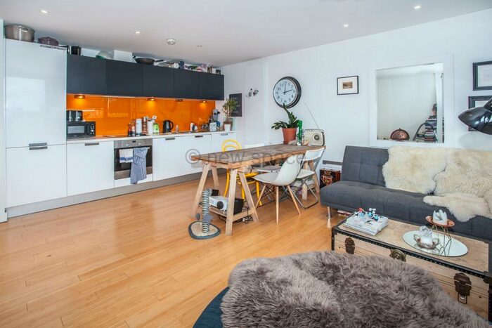2 Bedroom Flat To Rent In Soda Studios, Kingsland Road, Haggerston, E8