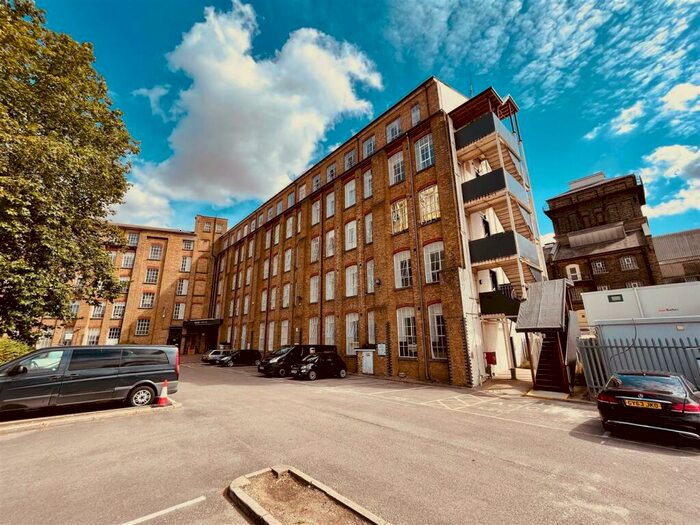 1 Bedroom Apartment To Rent In Ashby House, Brook Street, Chelmsford, CM1