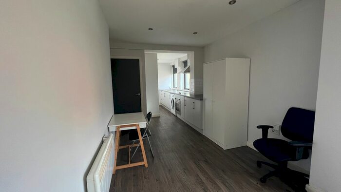 Studio To Rent In Kings Oak House, Harrow, HA1