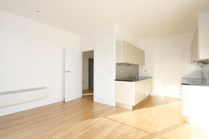 1 Bedroom Flat For Sale In Copenhagen Street, King's Cross, London, N1