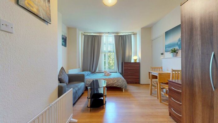 Studio To Rent In Ash Grove, NW2