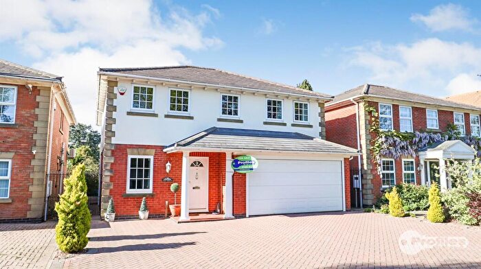 4 Bedroom Detached House For Sale In Sketchley Lane, Burbage, Hinckley, LE10