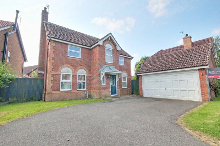 4 Bedroom House To Rent In Megson Way, Walkington, Beverley, HU17
