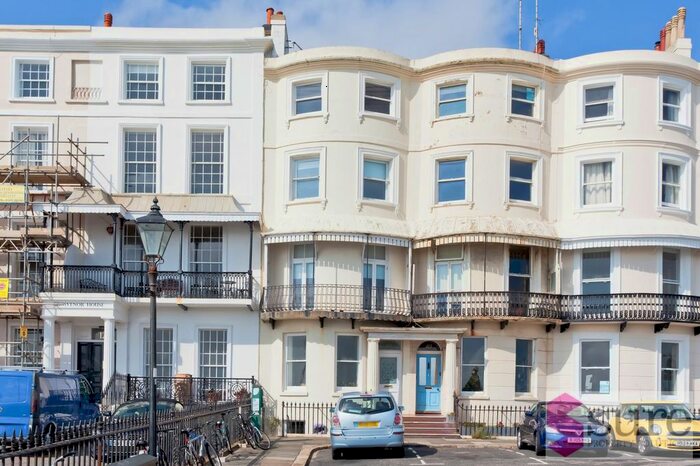1 Bedroom Flat To Rent In Marine Parade, Brighton, BN2