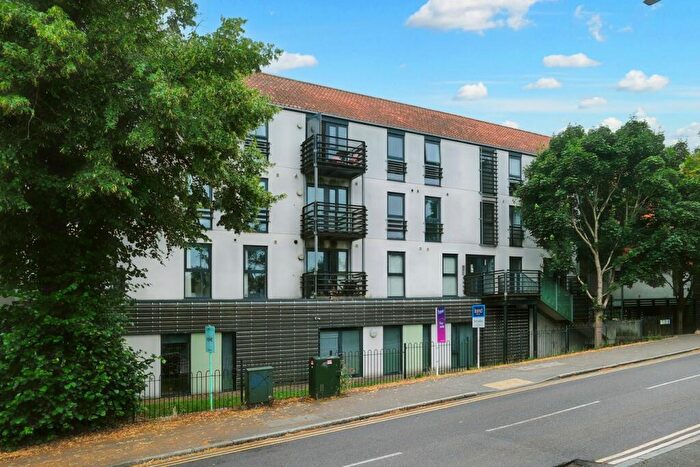 2 Bedroom Apartment For Sale In Upper Chase, Chelmsford, CM2