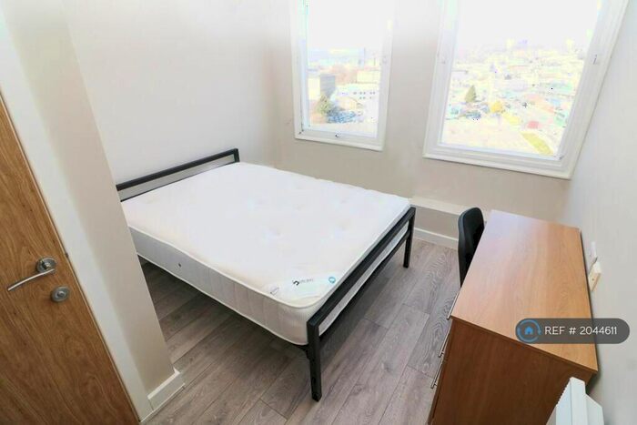 Studio To Rent In Colonnade House, Bradford, BD1