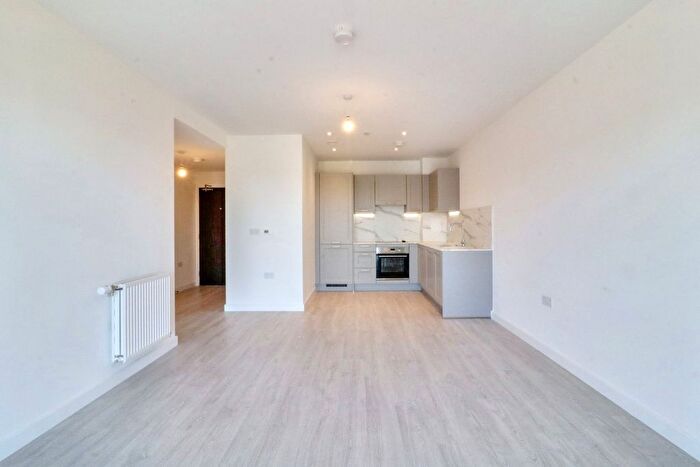 1 Bedroom Flat To Rent In Robertson Apartments, Donovan Way, Harrow, HA1