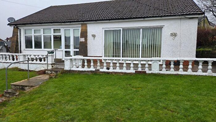 4 Bedroom Bungalow For Sale In Stone Lodge, Twyn Star, Dukestown, Tredegar, NP22