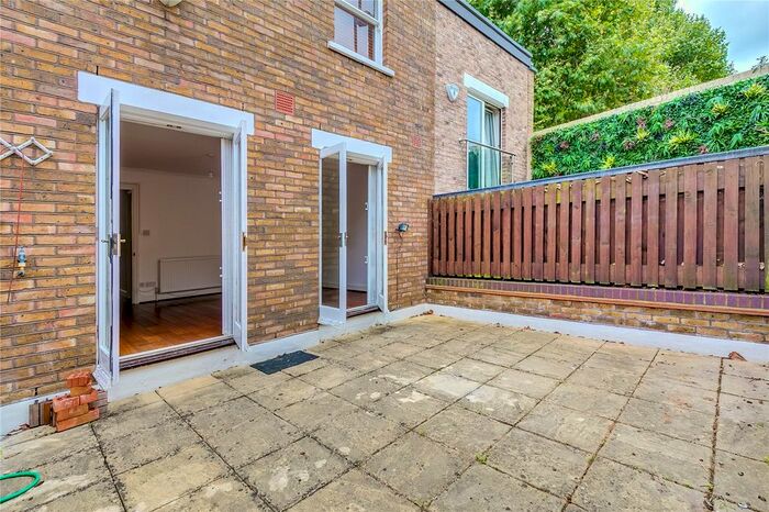 2 Bedroom Property To Rent In Marryat Square, Wyfold Road, SW6