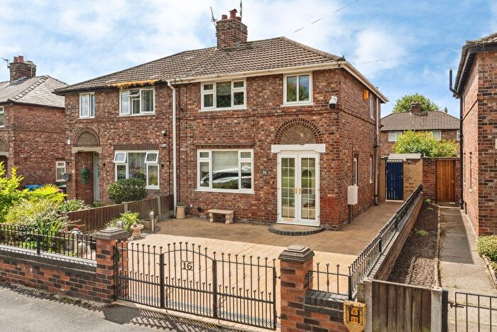 3 Bedroom Semi-Detached House For Sale In Delves Avenue, Warrington, Cheshire, WA5