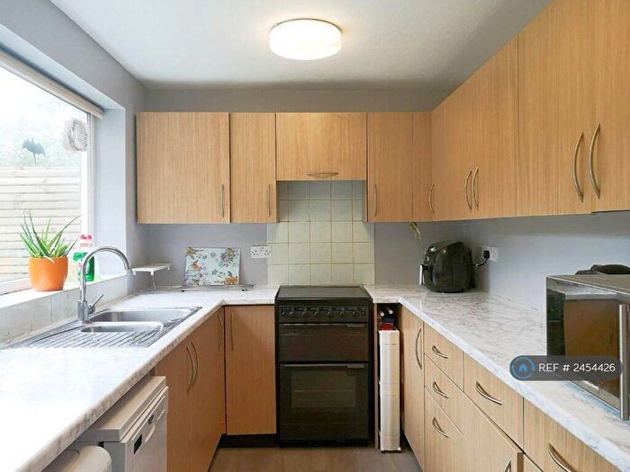 3 Bedroom Terraced House To Rent In Netherby Park, Weybridge, KT13