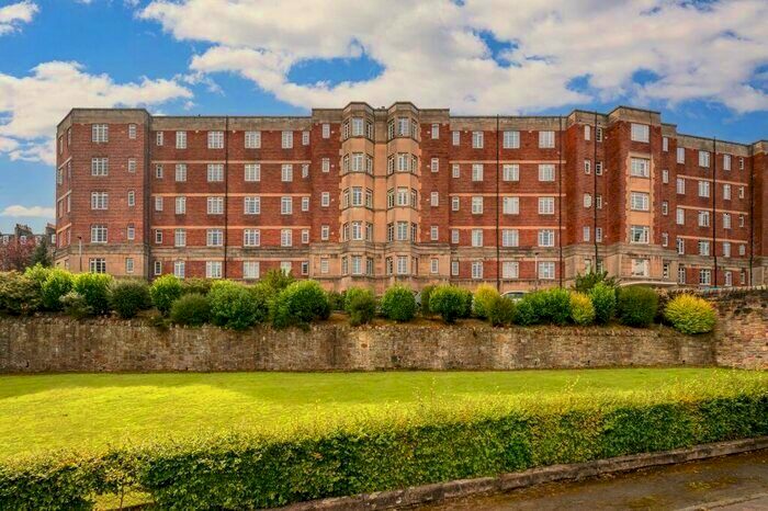 2 Bedroom Flat To Rent In Learmonth Court, Stockbridge, Edinburgh, EH4