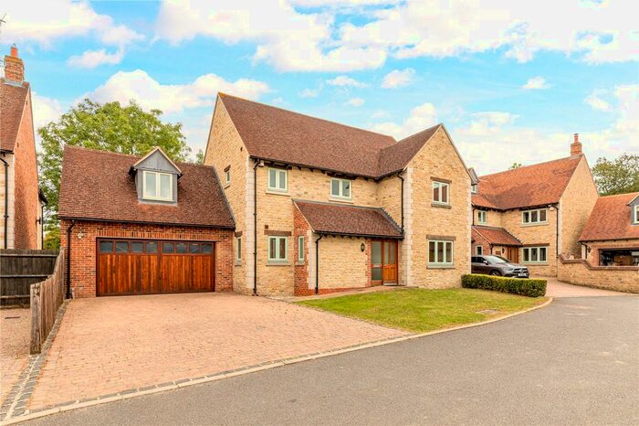 5 Bedroom Detached House To Rent In Westbury Close, Marsh Gibbon, Bicester, Oxfordshire, OX27
