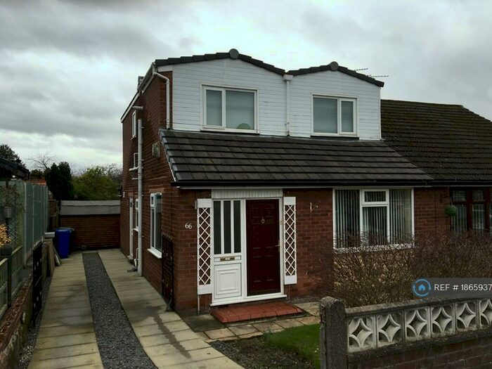 4 Bedroom Semi-Detached House To Rent In Grosvenor Crescent, Hyde, SK14