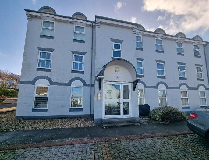 2 Bedroom Flat To Rent In The Maltings, Weymouth, Dorset, DT4