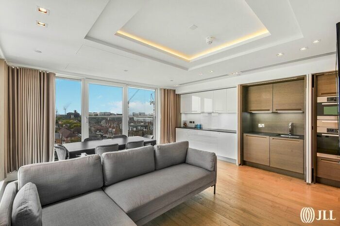 3 Bedroom Flat To Rent In Kensington High Street, London, W14