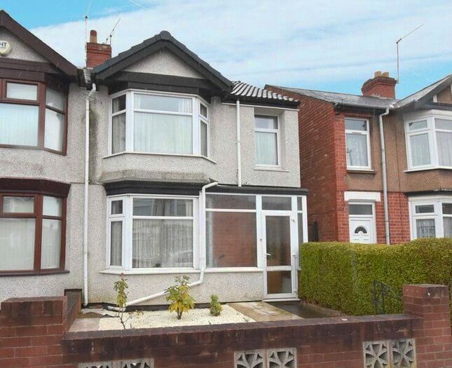 3 Bedroom End Of Terrace House To Rent In Yule Road, Coventry, West Midlands, CV2