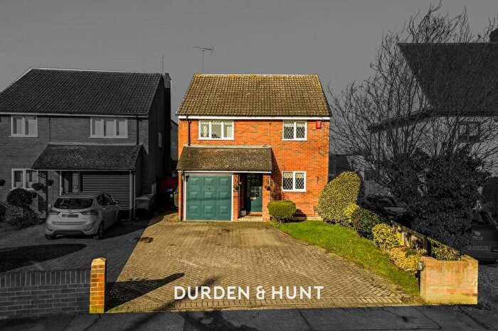 4 Bedroom Detached House For Sale In Fyfield Road, Ongar, CM5