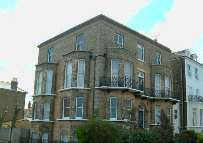 3 Bedroom Flat To Rent In Granville House, Granville Road, CT10