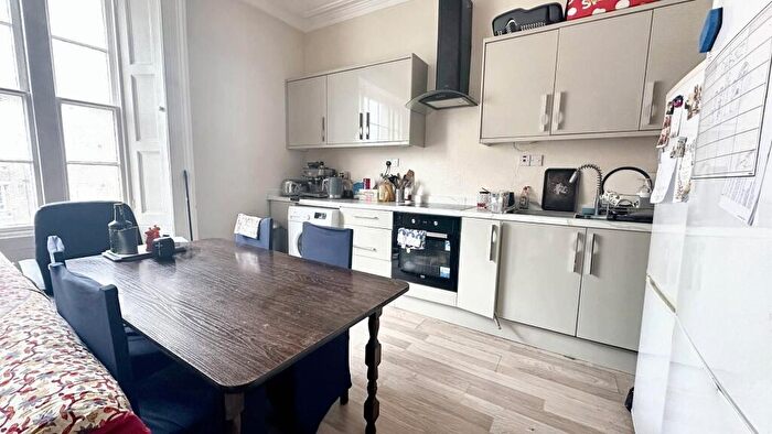 4 Bedroom Flat To Rent In St. Pauls Road, Clifton, Bristol, BS8