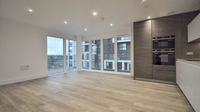 2 Bedroom Apartment To Rent In Pegler Square, Kidbrooke Village, London, SE3