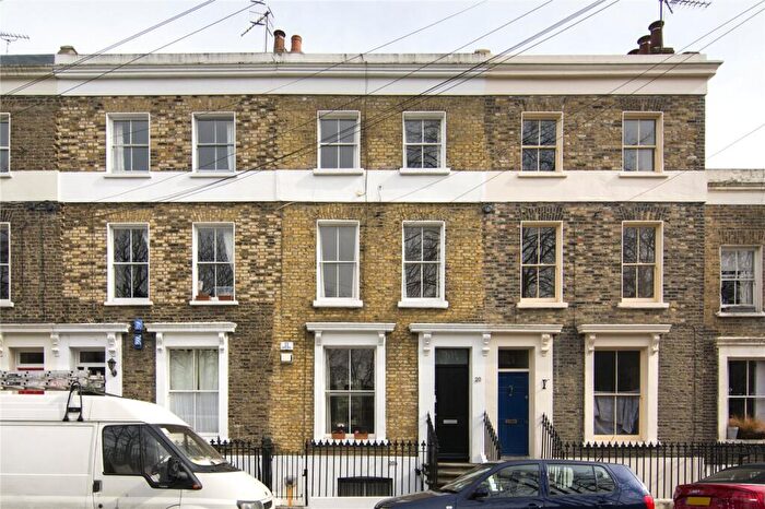 3 Bedroom House To Rent In Woodstock Terrace, London, E14