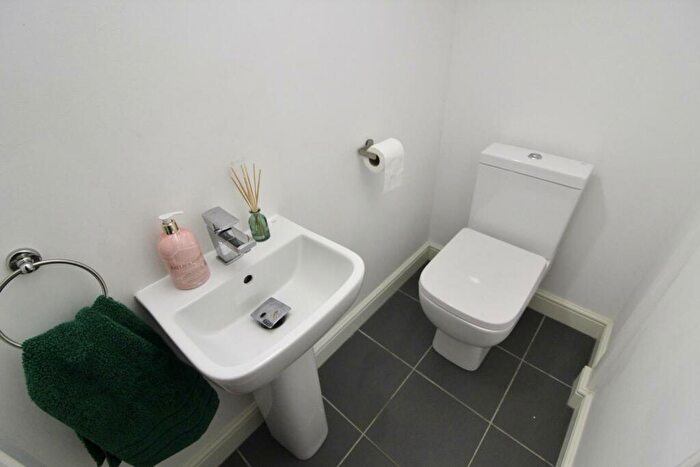 3 Bedroom End Of Terrace House For Sale In Fulton Road, Walkley, Sheffield, S6
