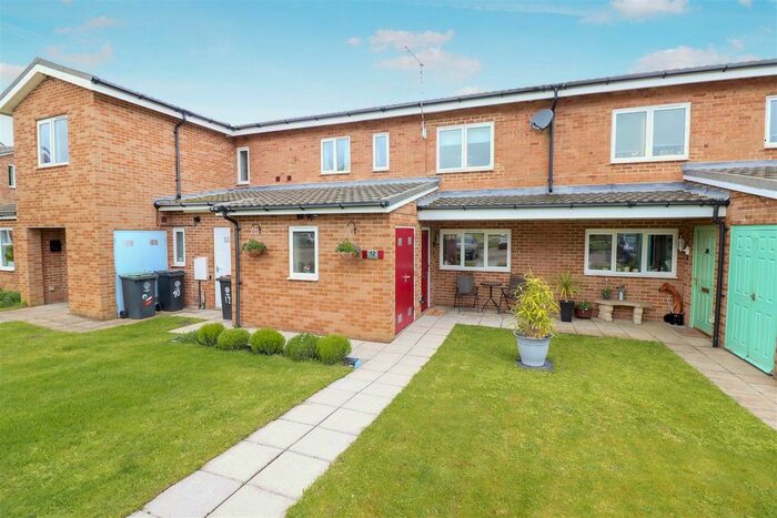 3 Bedroom Terraced House For Sale In The Crescent, Caldecott, NN9