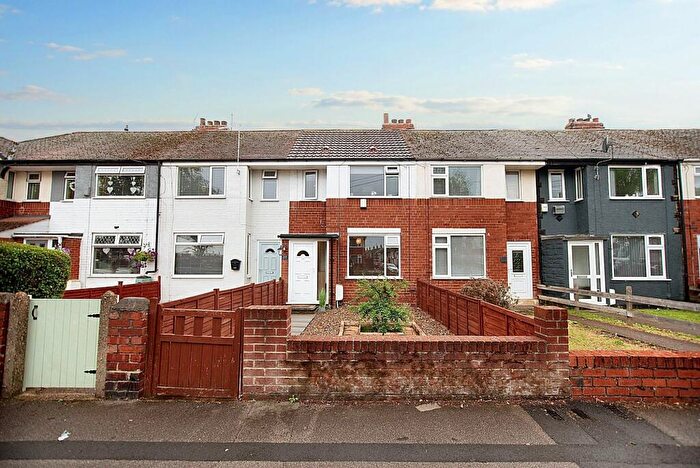2 Bedroom Terraced House For Sale In Wold Road, Hull, HU5
