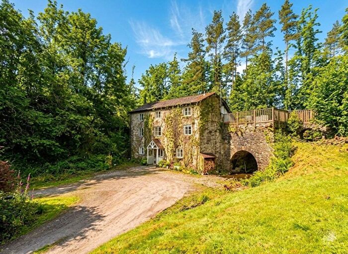 4 Bedroom Detached House For Sale In Lewdown, Okehampton, Devon, EX20