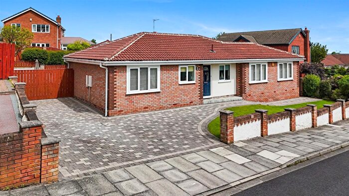 4 Bedroom Detached Bungalow For Sale In Lindisfarne Close, Hartlepool, TS27