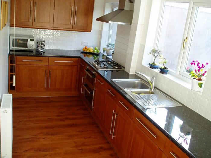 3 Bedroom Terraced House To Rent In Romilay Close, Beeston, NG9