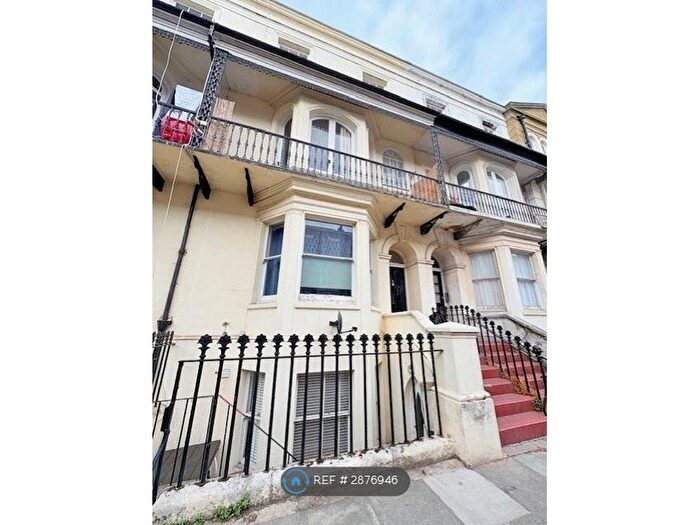 2 Bedroom Flat To Rent In Augusta Road, Ramsgate, CT11