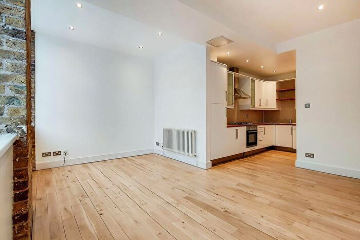 1 Bedroom Flat To Rent In Thrawl Street, Spitalfields, London, E1