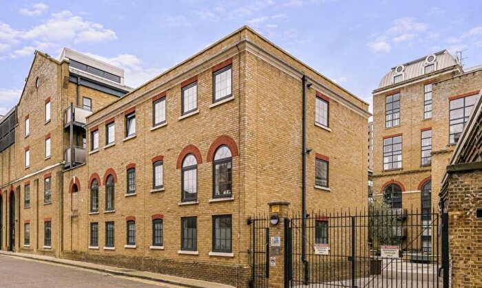 2 Bedroom Flat To Rent In Candlemaker Apartments, York Road, London, SW11