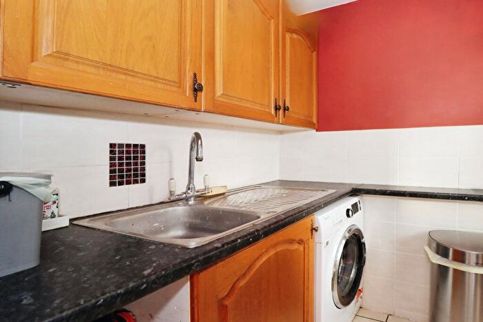 3 Bedroom Semi-Detached House For Sale In Wades Road, Filton, Bristol, Gloucestershire, BS34