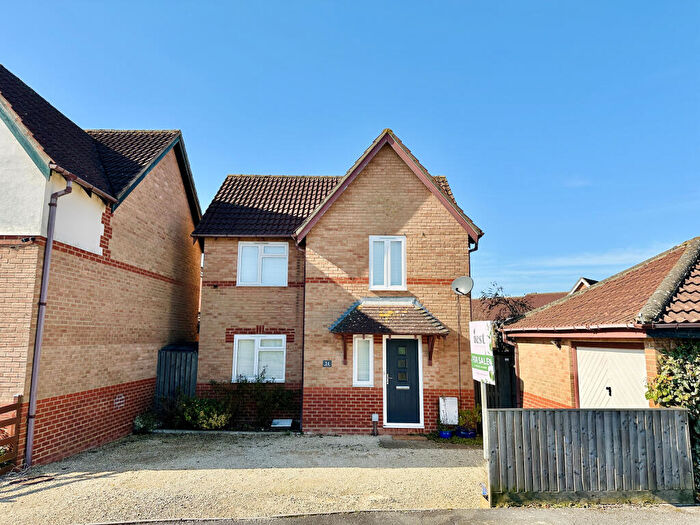 3 Bedroom Detached House For Sale In Windsor Lane, Gillingham, Dorset, SP8