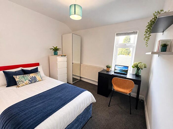 4 Bedroom House To Rent In Trent Boulevard, West Bridgford, Nottingham, NG2