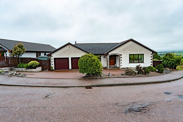 4 Bedroom Detached Bungalow For Sale In Murray Crescent, Huntly, AB54