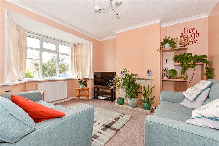 3 Bedroom Semi-Detached House For Sale In Station Road, St. Helens, Ryde, Isle Of Wight, PO33