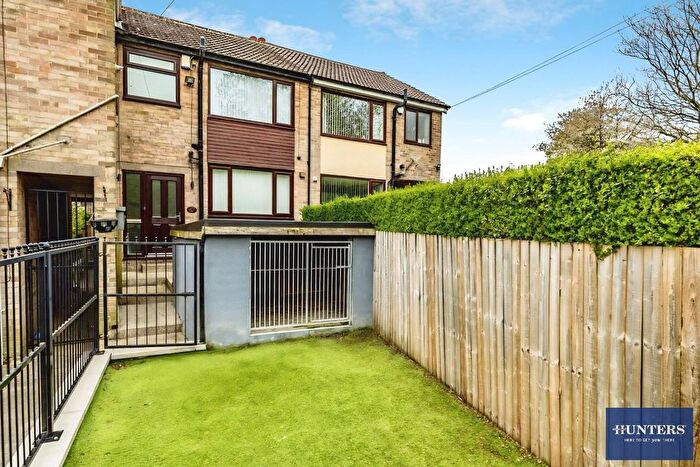3 Bedroom Terraced House For Sale In Brickfield Lane Halifax, HX2