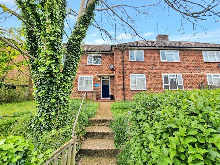 1 Bedroom Flat For Sale In Longbury Drive, St Pauls Cray, Kent, BR5