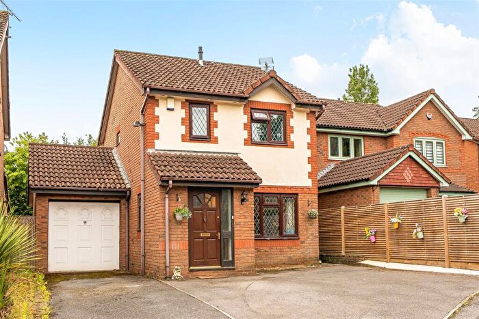 3 Bedroom Detached House For Sale In Craven Close, Longwell Green, Bristol, BS30