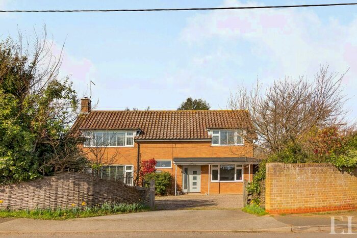 4 Bedroom Detached House For Sale In Blythburgh Road, Westleton, Saxmundham, IP17