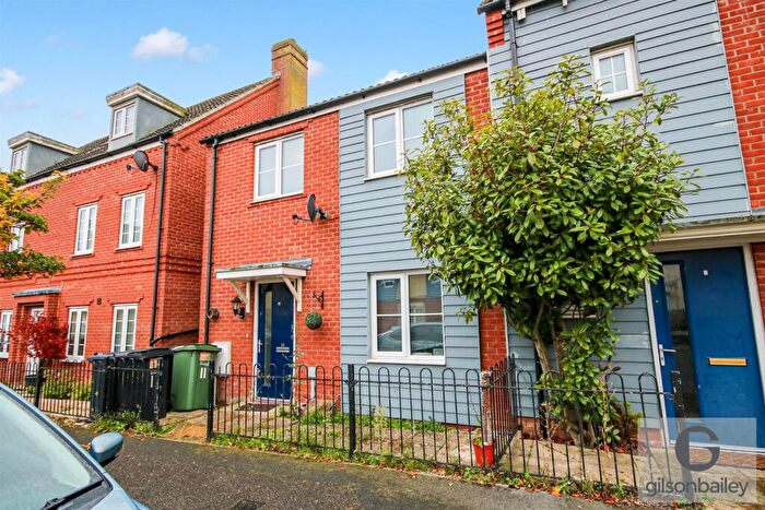 3 Bedroom End Of Terrace House For Sale In Wilderness Road, Queens Hill, NR8