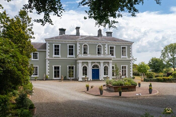 21 Bedroom Detached House For Sale In Llechryd, Cardigan, SA43